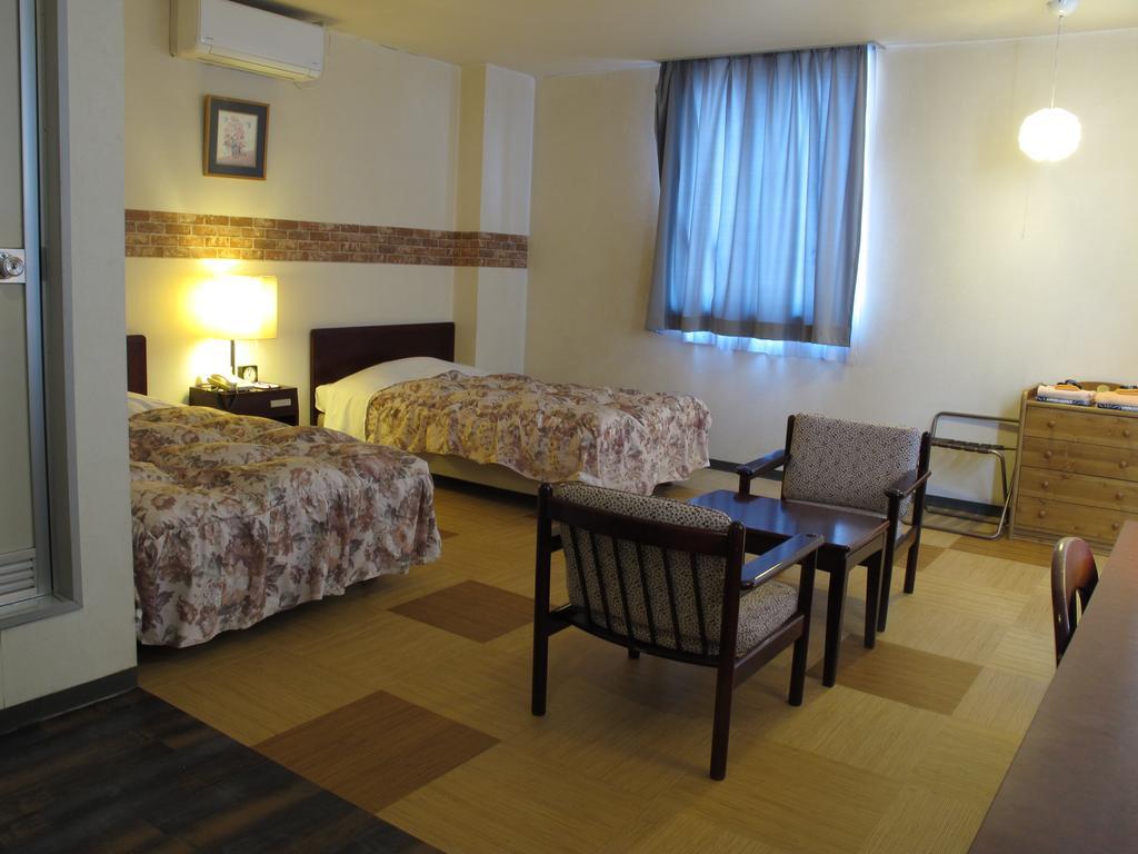Hotel Platon Csikuma Kültér fotó