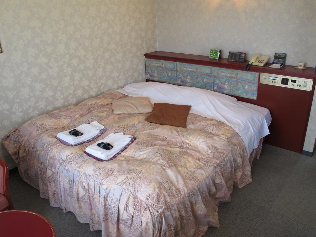Hotel Platon Csikuma Kültér fotó