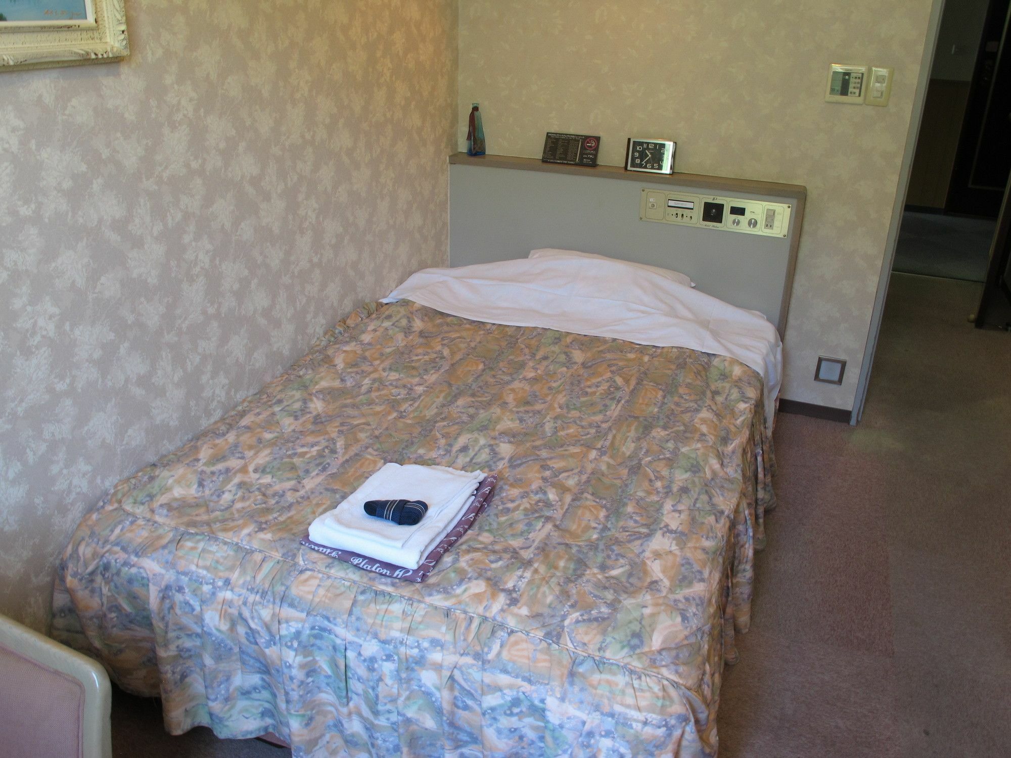 Hotel Platon Csikuma Kültér fotó